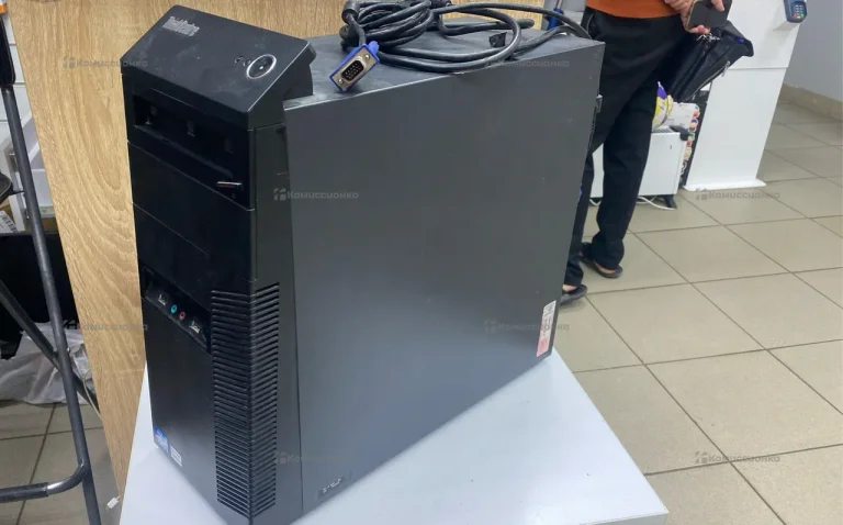 Системный блок ThinkCenter