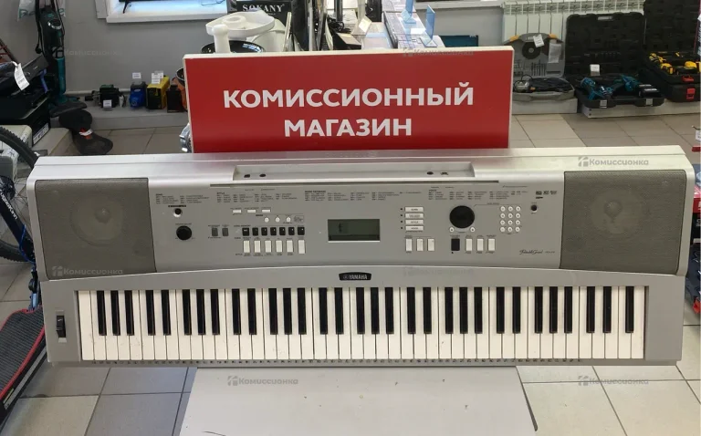 Синтезатор Yamaha DGX230