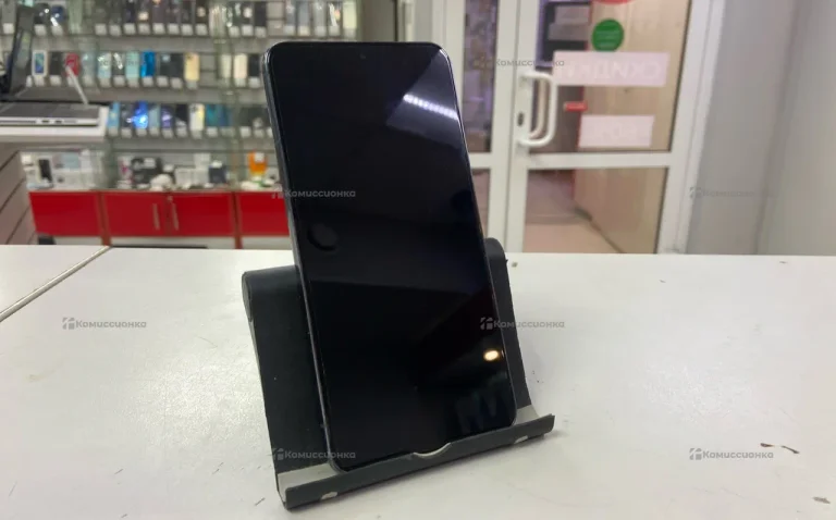 Samsung Galaxy S22 8/128 ГБ