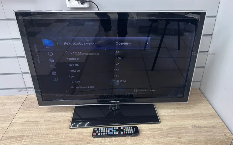 Телевизор Samsung ue32d5000pw