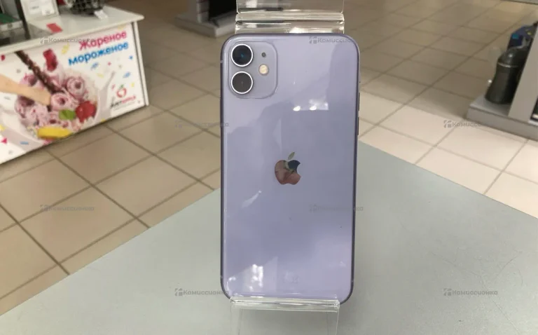 Apple iPhone 11 4/128 ГБ