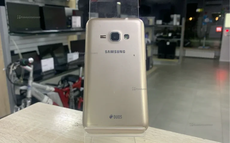 Samsung Galaxy J1 2016