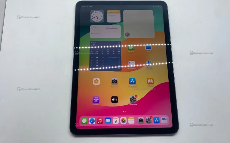 Планшет Apple iPad Air 5-поколения