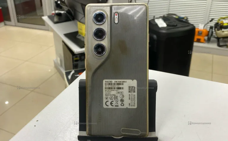 Tecno Camon 40 8/128 ГБ