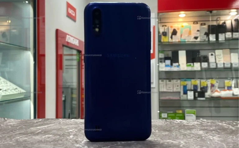 Samsung Galaxy A01 2/16 ГБ