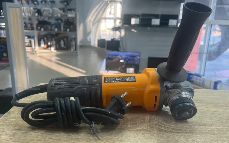 УШМ INGCO AG900285