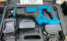 Сабельная пила Makita АКБ черный кейс