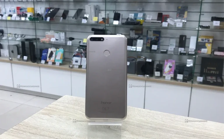 Honor 7C 3/32 ГБ