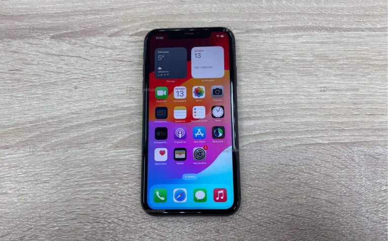 Apple iPhone 11 4/128 ГБ