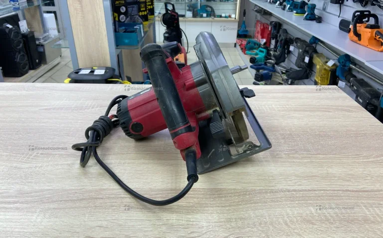 Циркулярная пила Зубр ПДП-65