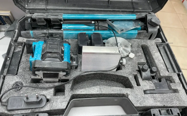Лазерный уровень Makita 4d