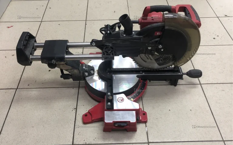 Торцовочная пила Elitech ПТ 1825К