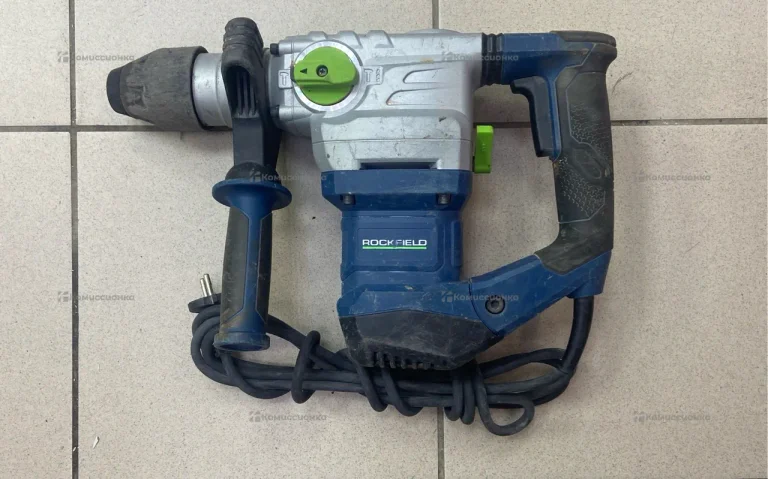 Перфоратор ROCKFIELD RF32RHK