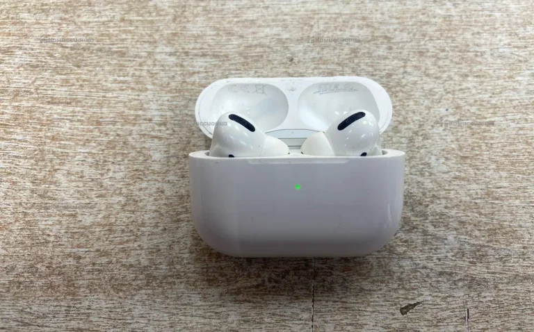 Наушники  Apple AirPods Pro