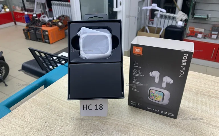 Наушники  JBL TOUR PRO 4