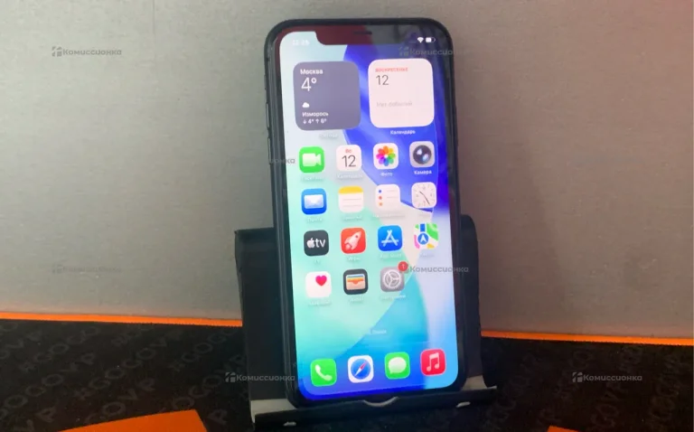 Apple iPhone 11 4/64 ГБ