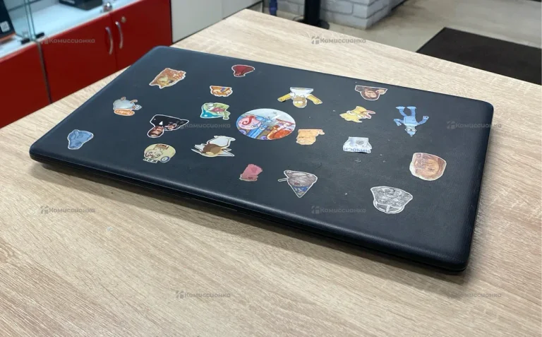 Ноутбук  HP Laptop 15