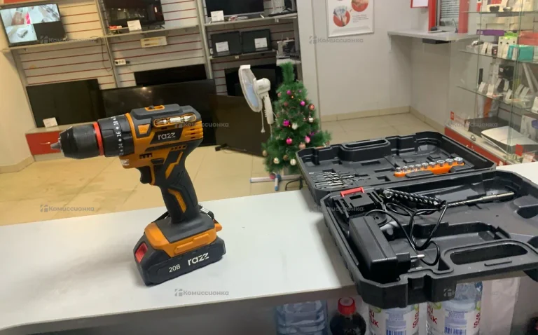 Шуруповерт razz TS-2012