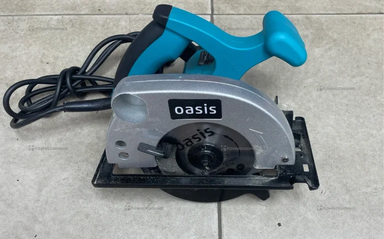 Дисковая пила Oasis PC-140