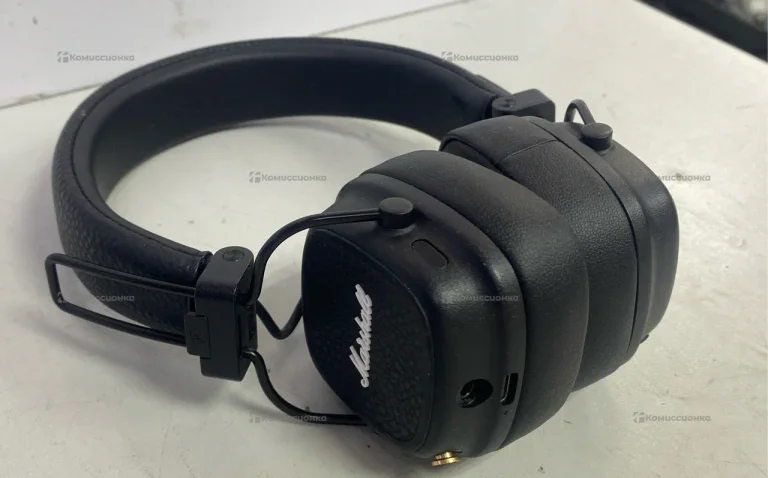 Наушники  Marshall