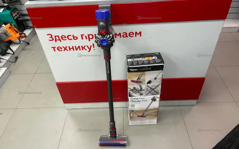 Пылесос  Dyson V8