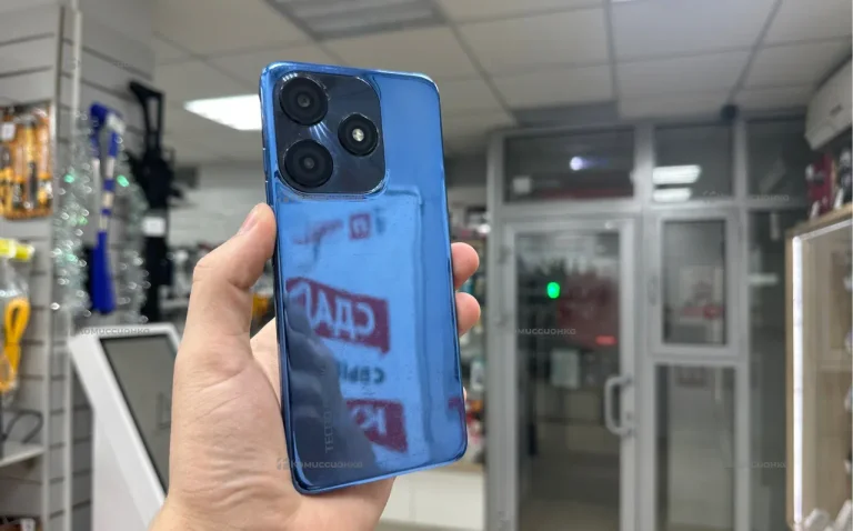 Tecno Spark 10C 4/128 ГБ