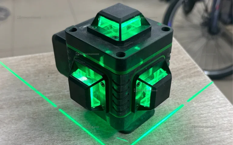 Лазерный уровень Hilda 4D 16 lines