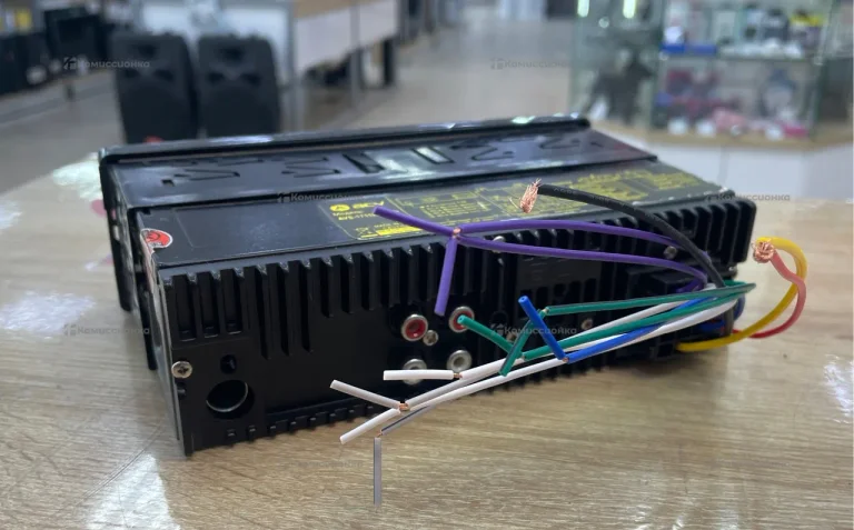 Автомагнитола  ACV avs-1711r