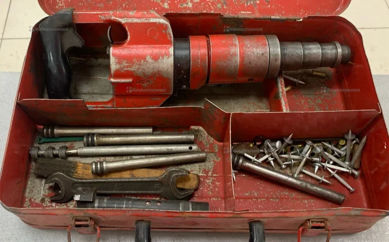 Пистолет монтажный поршневой ПЦ84