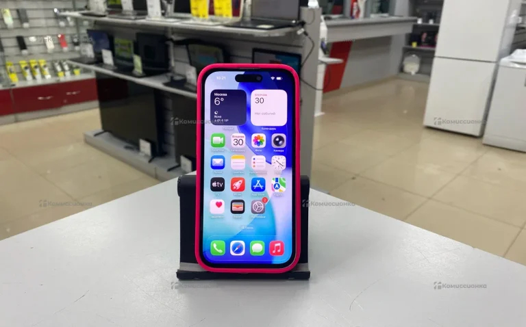 Apple iPhone 15 6/128 ГБ