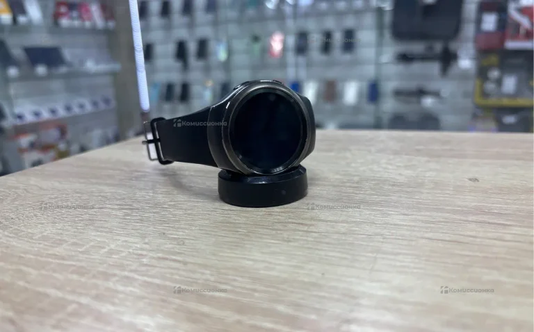 Часы Samsung gear s2