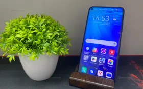 Купить Honor 20 6/128 ГБ б/у , в Тюмень Цена:3500рублей