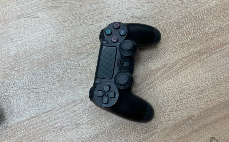 Sony Джойстик для PS4