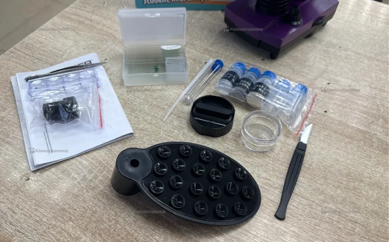 Микроскоп Bresser Junior