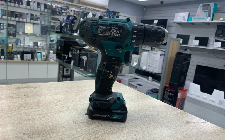 Дрель Шуруповерт Makita DF333D