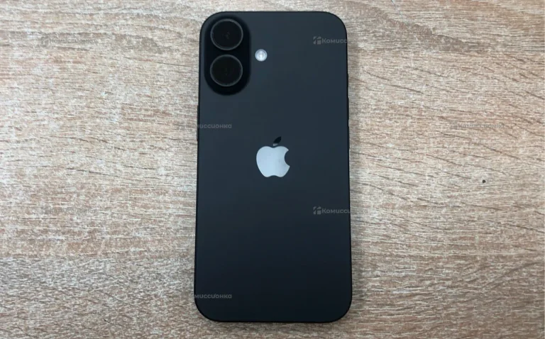 Apple iPhone 16 8/128 ГБ