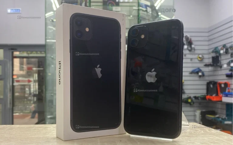 Apple iPhone 11 4/64 ГБ