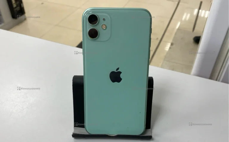 Apple iPhone 11 4/64 ГБ