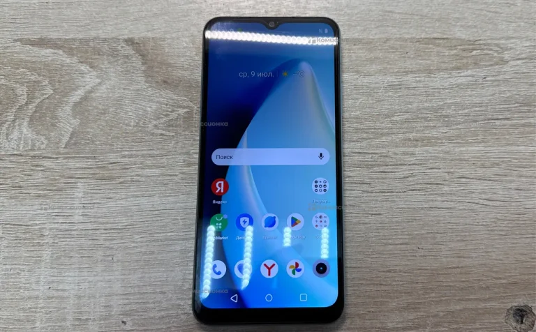 Realme C33 4/128 ГБ