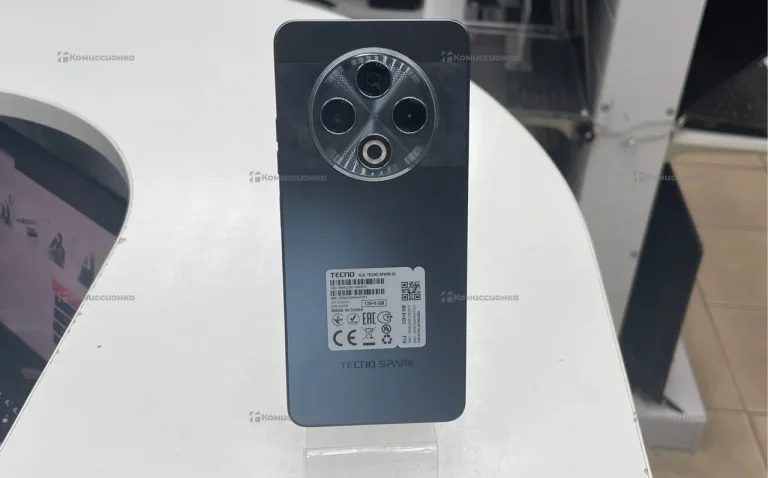 Tecno Spark 30 8/128 ГБ
