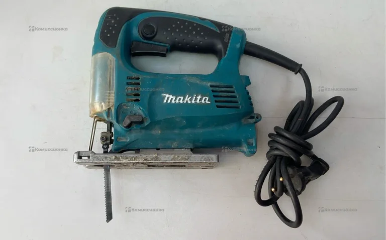 Электролобзик makita 4329