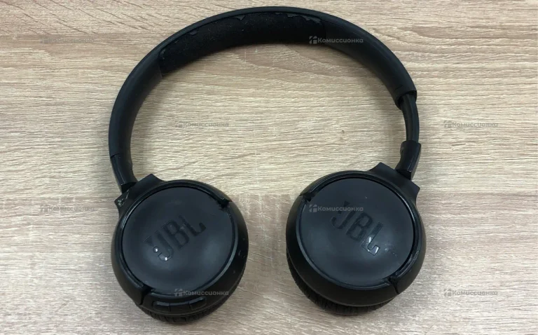Наушники  JBL TUNE 500 BT