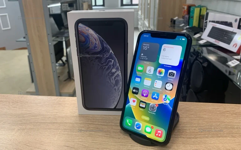 Apple iPhone XR  64