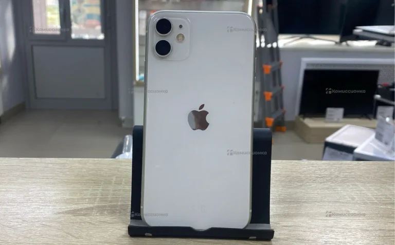 Apple IPhone 11 64Gb