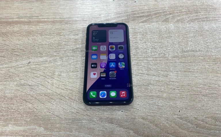 Apple iPhone 11 4/64 ГБ