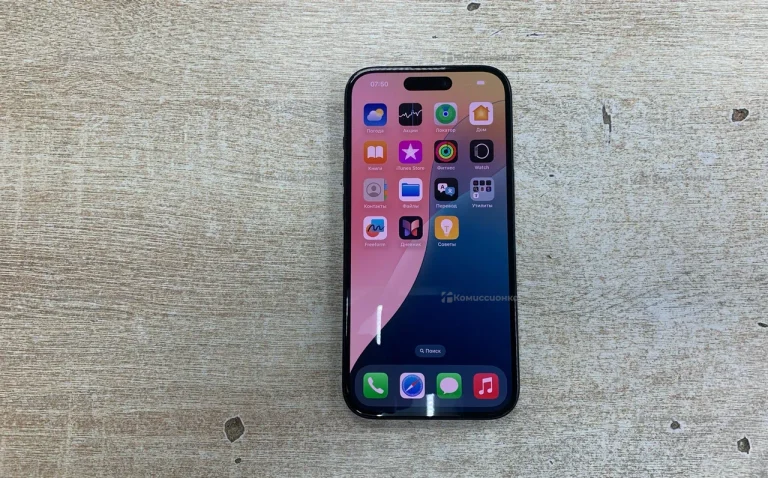 Apple iPhone 15 6/128 ГБ