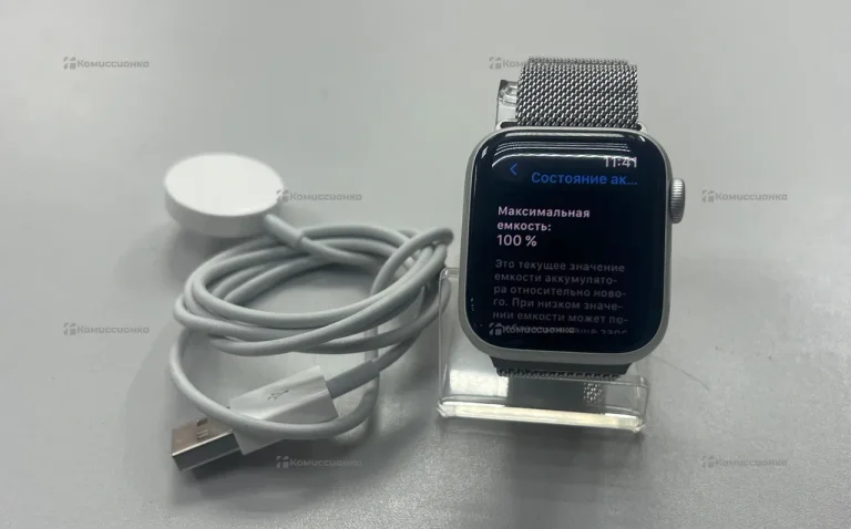 Часы  Apple Watch SE 40mm