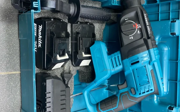 перфоратор аккумуляторный Makita
