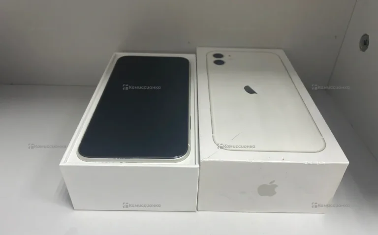 Apple iPhone 11 4/128 ГБ