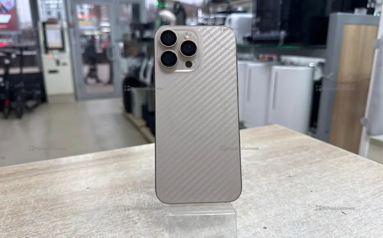 Apple iPhone 16 Pro Max 8/256 ГБ